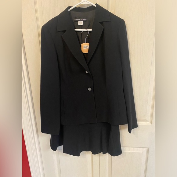 Bianca Nygard Black Blazer and Skirt Set Size 12 - Picture 2 of 13